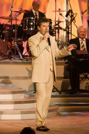 Daniel O'Donnell at Home in Ireland