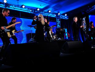 The B-52s With the Wild Crowd! Live in Athens, GA