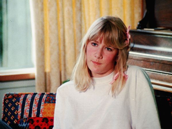 Ladies and Gentlemen, the Fabulous Stains (1982) - Lou Adler | Review