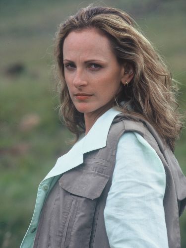 Marlee Matlin | Biography, Movie Highlights and Photos | AllMovie