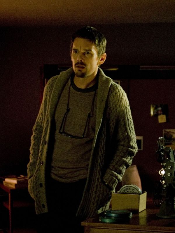 Sinister (2012) Scott Derrickson Synopsis Characteristics Moods