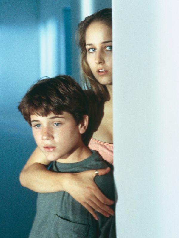 The Glass House (2001) - Daniel Sackheim | Synopsis ...