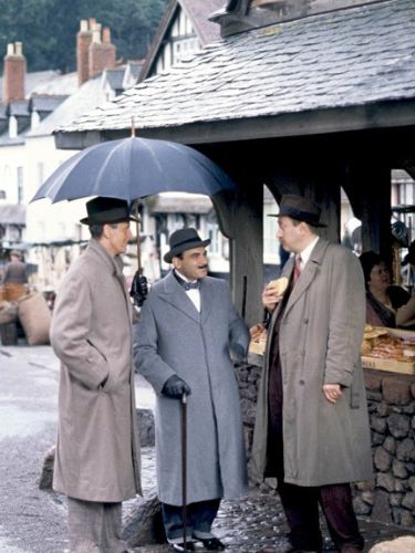 Agatha Christie's Poirot : The Cornish Mystery (1990) - Edward Bennett