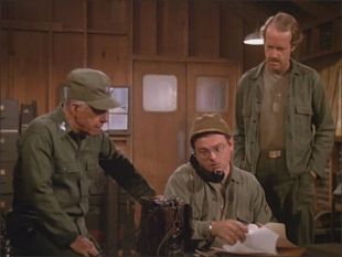 M*A*S*H : Peace on Us