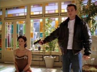 Charmed : There's Something About Leo