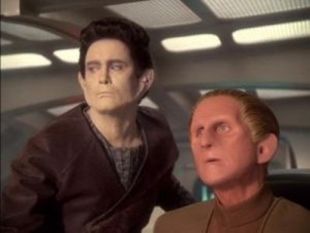 Star Trek: Deep Space Nine : Treachery, Faith and the Great River