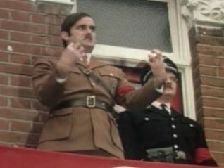 Monty Python's Flying Circus: The Naked Ant (1969) Monty Python's Flying Circus: The Naked Ant (1969)