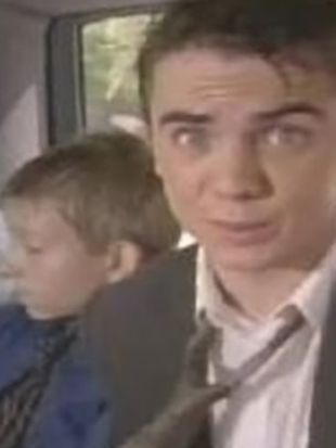 Malcolm in the Middle : Family Reunion (2002) - Ken Kwapis Cast and