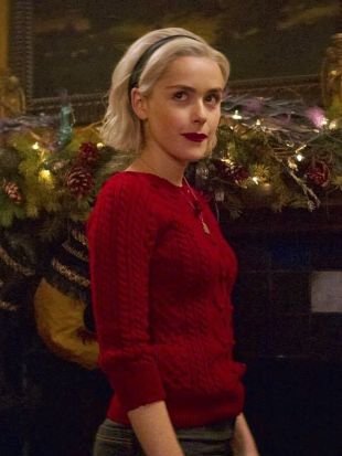 Chilling Adventures of Sabrina : Chapter Eleven: A Midwinter's Tale