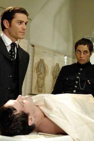 Murdoch Mysteries : Still Waters (2008) - Don McBrearty Synopsis