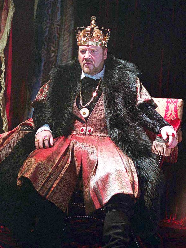 Henry VIII (2003) - Pete Travis | Synopsis, Characteristics, Moods