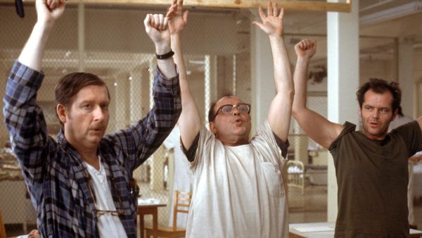the psychological themes in the movie one flew over the cuckoos nest While retaining many of the novel's themes and motifs, the filmed version of one flew over the cuckoo's nest differs in several significant ways the film, rele. the psychological themes in the movie one flew over the cuckoos nest While retaining many of the novel's themes and motifs, the filmed version of one flew over the cuckoo's nest differs in several significant ways the film, rele.